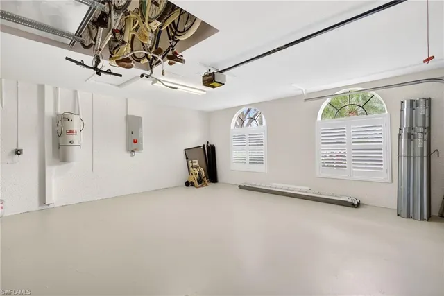 $995,000 | 8968 Morgan Court, Naples, FL 34113