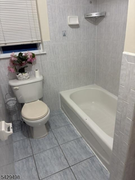 41 Wainwright Street Newark, NJ 07112 - Photo 4 of 11