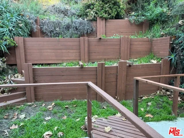 $5,995 | 1636 North Beverly Glen Boulevard, Los Angeles, CA 90077