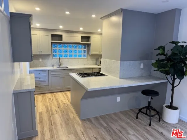 $5,995 | 1636 North Beverly Glen Boulevard, Los Angeles, CA 90077