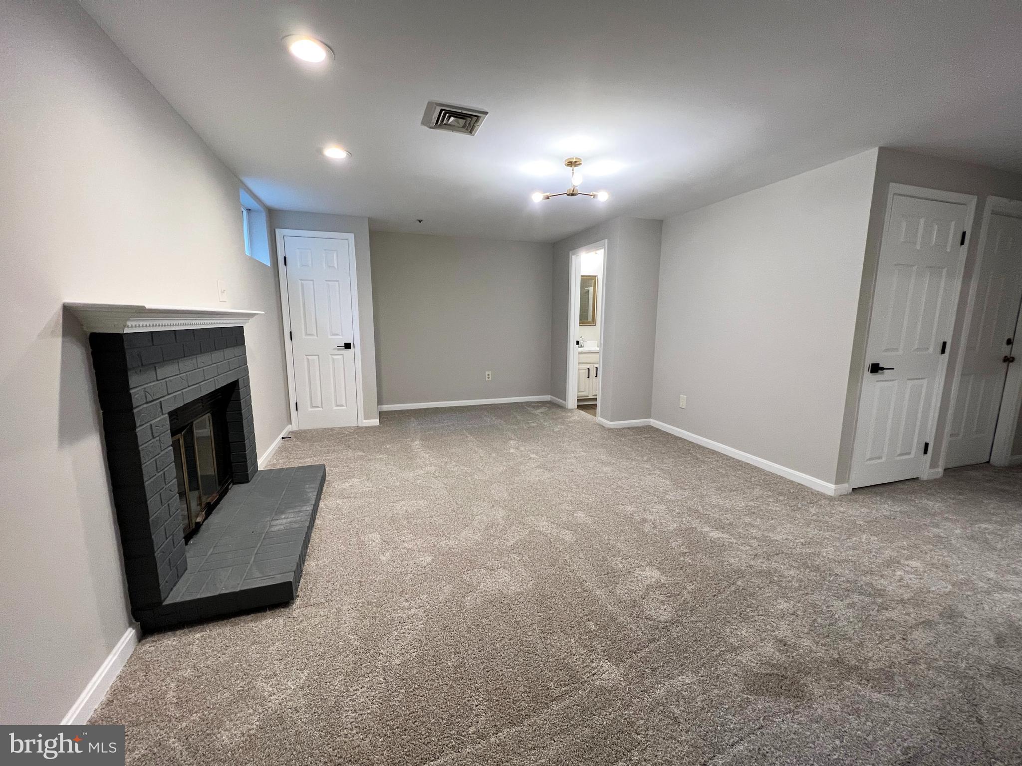 9208 Ispahan Loop Laurel, MD 20708 - Photo 15 of 16