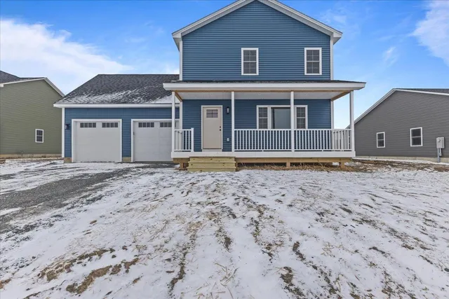 $549,900 | 28 Dozer Drive, St. Albans Town, VT 05478