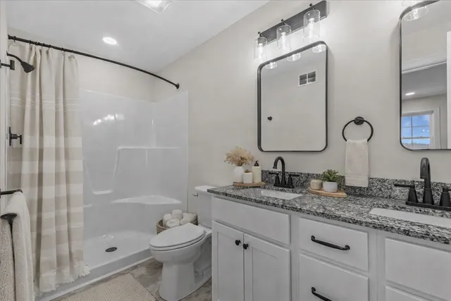 $549,900 | 28 Dozer Drive, St. Albans Town, VT 05478