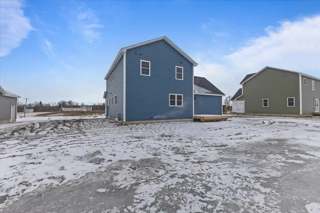 $549,900 | 28 Dozer Drive, St. Albans Town, VT 05478