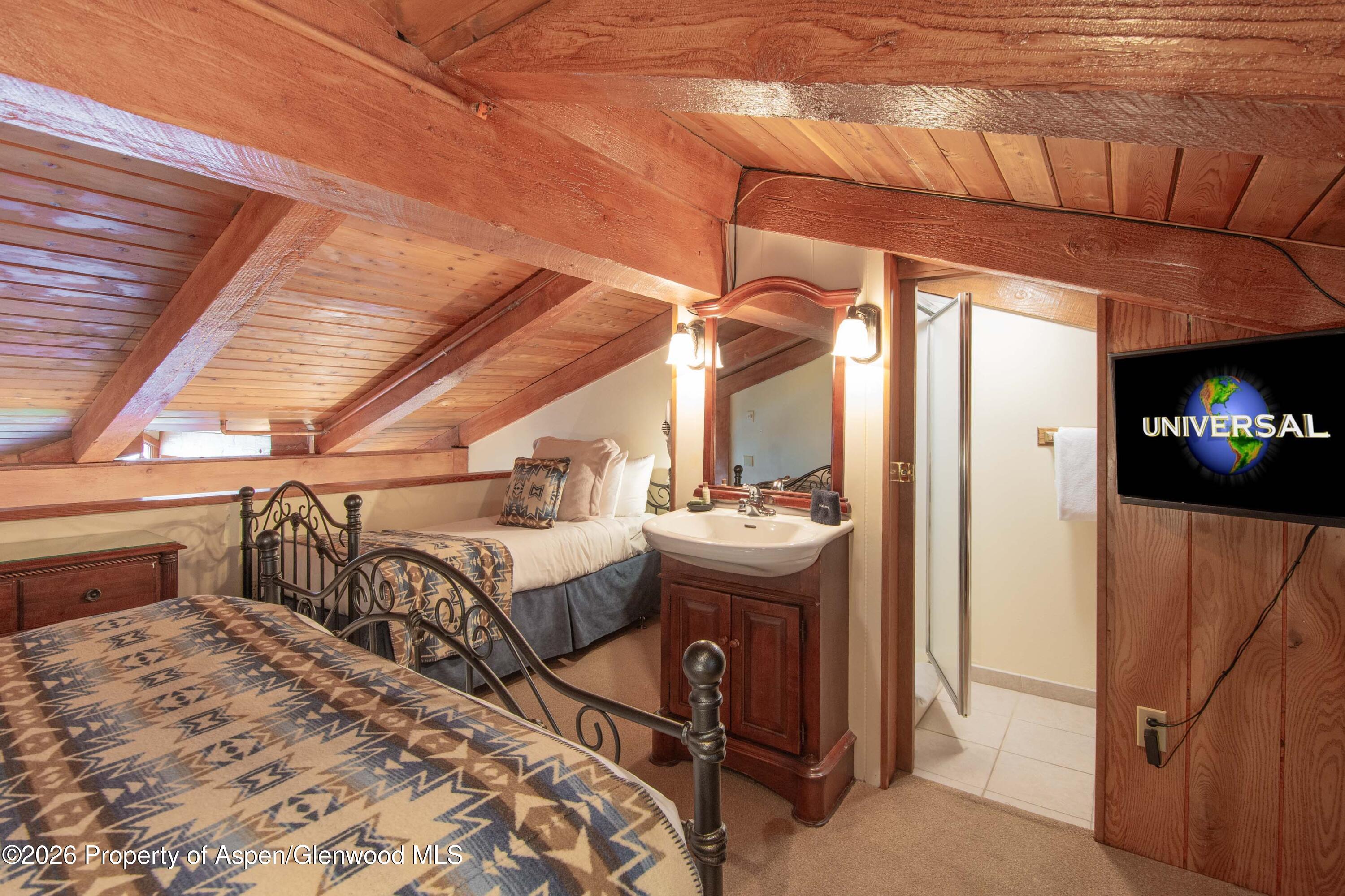 400 Wood Road, Unit 1204 Snowmass Village, CO 81615 - Photo 16 of 28 Loft2