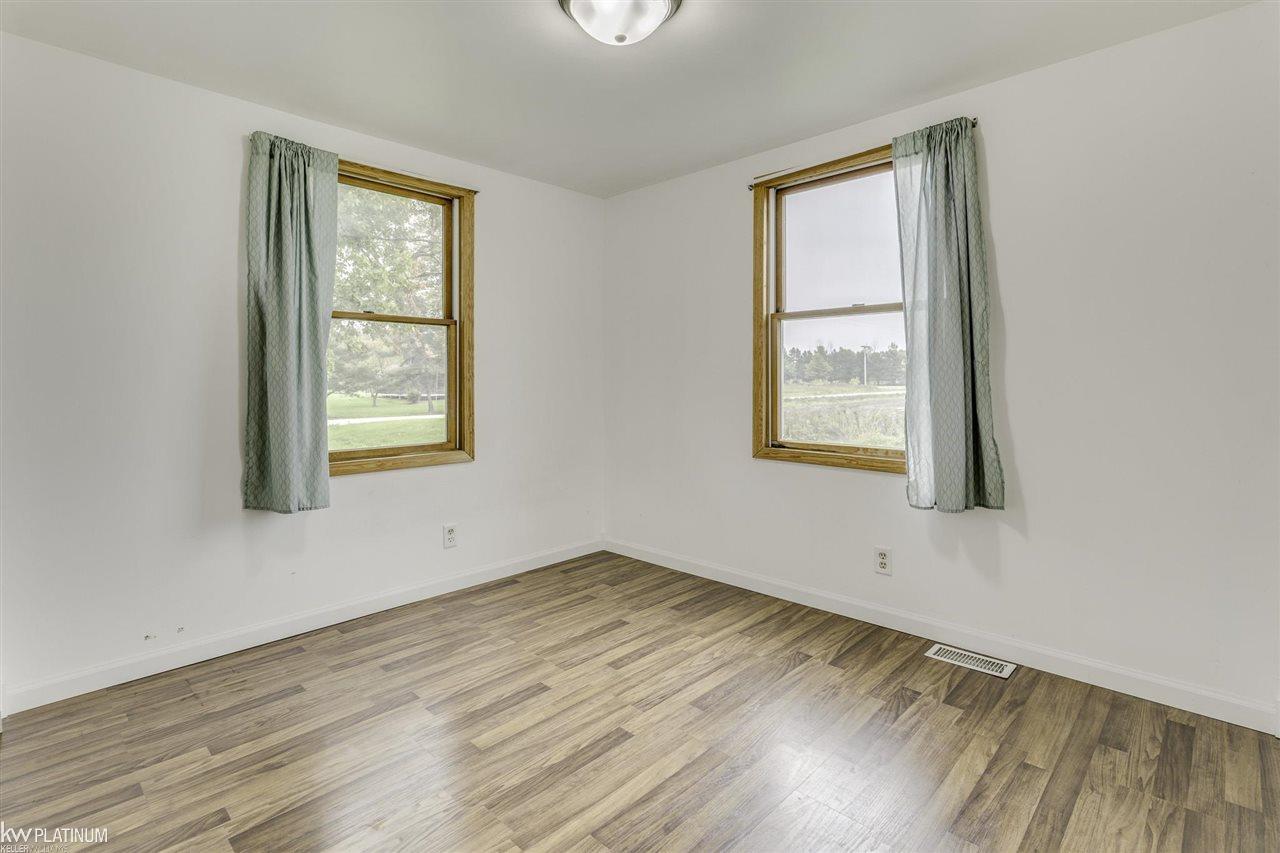 3865 Fargo Road Avoca, MI 48006 - Photo 5 of 26