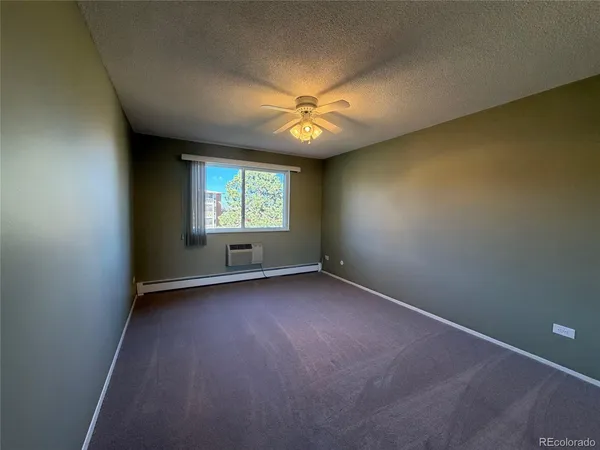 $1,800 | 350 South Clinton Street, Unit 10C, Denver, CO 80247