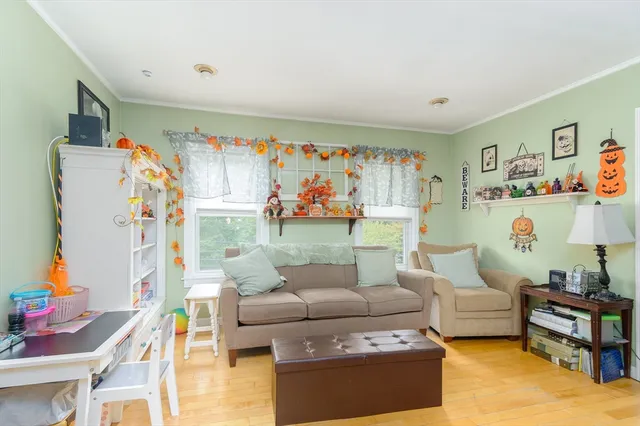 $475,000 | 52 Grove Street, Spencer, MA 01562