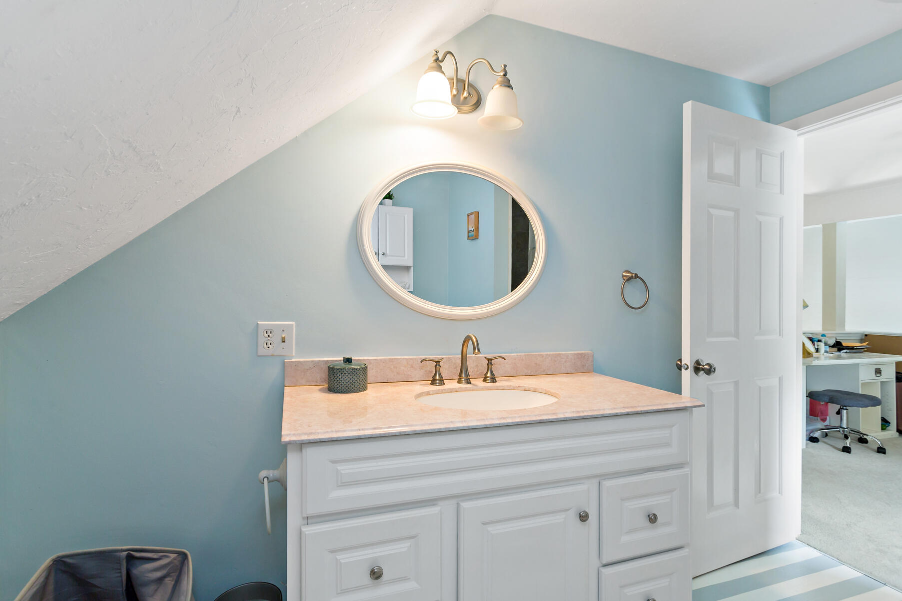 35 Shellback Way, Unit E Mashpee, MA 02649 - Photo 16 of 29 023_35EShellback_062424