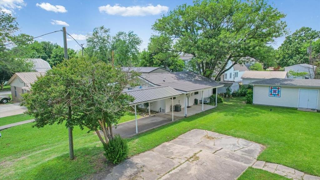 704 East Main Street Honey Grove, TX 75446 - Photo 33 of 40