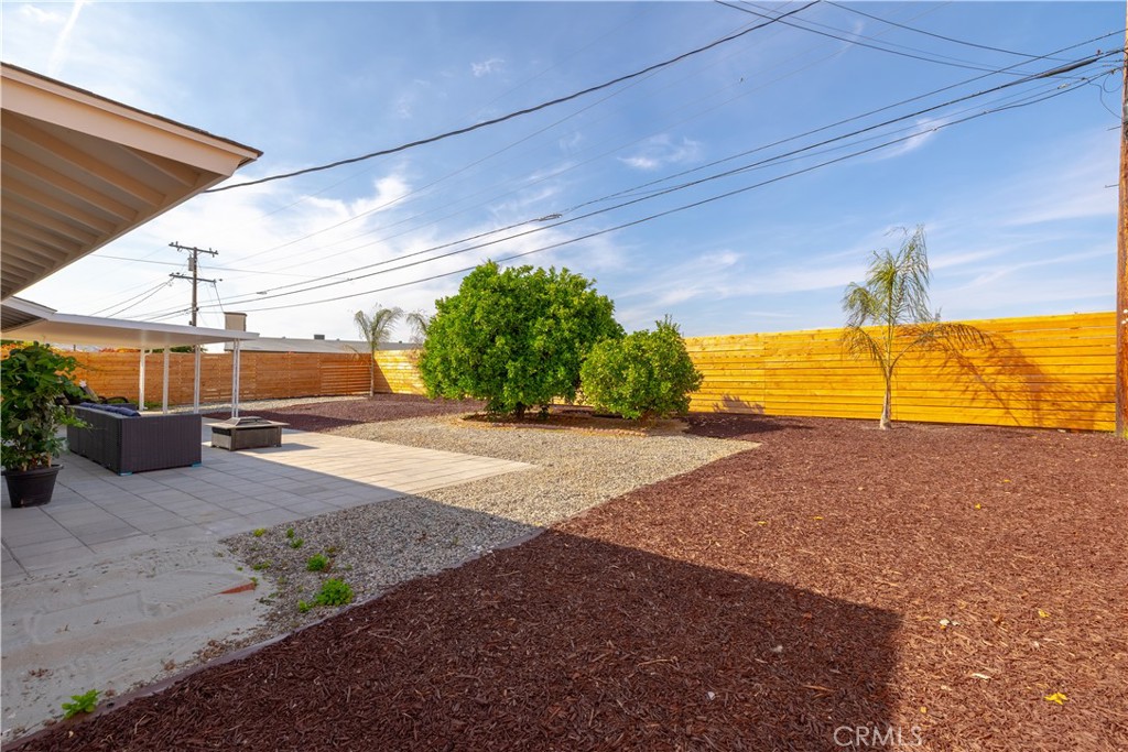 29110 Prestwick Road Menifee, CA 92586 - Photo 28 of 32 a view of a outdoor space