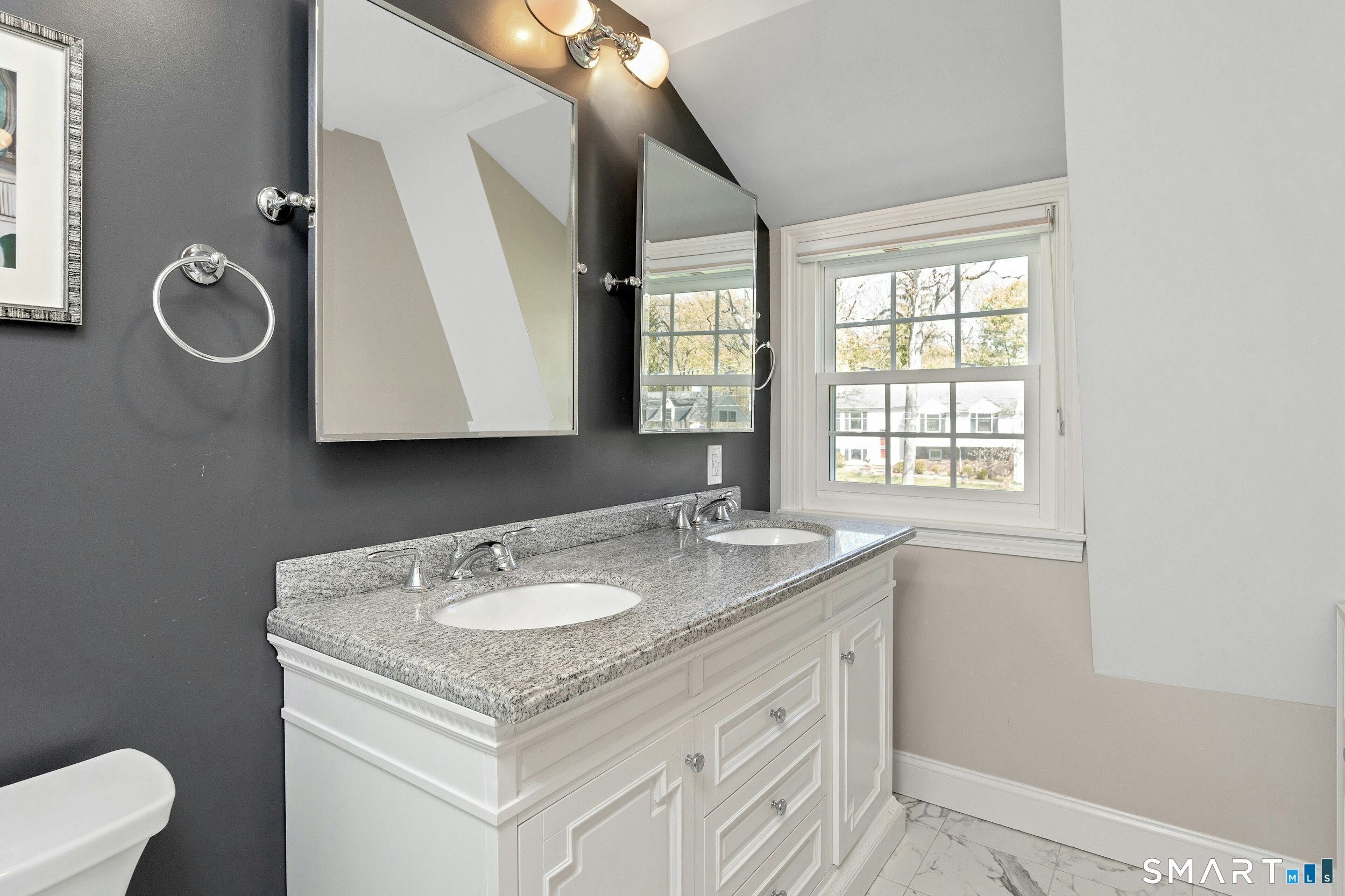 15 Serfillippi Drive Ridgefield, CT 06877 - Photo 18 of 37 Primary En Suite Full Bathroom