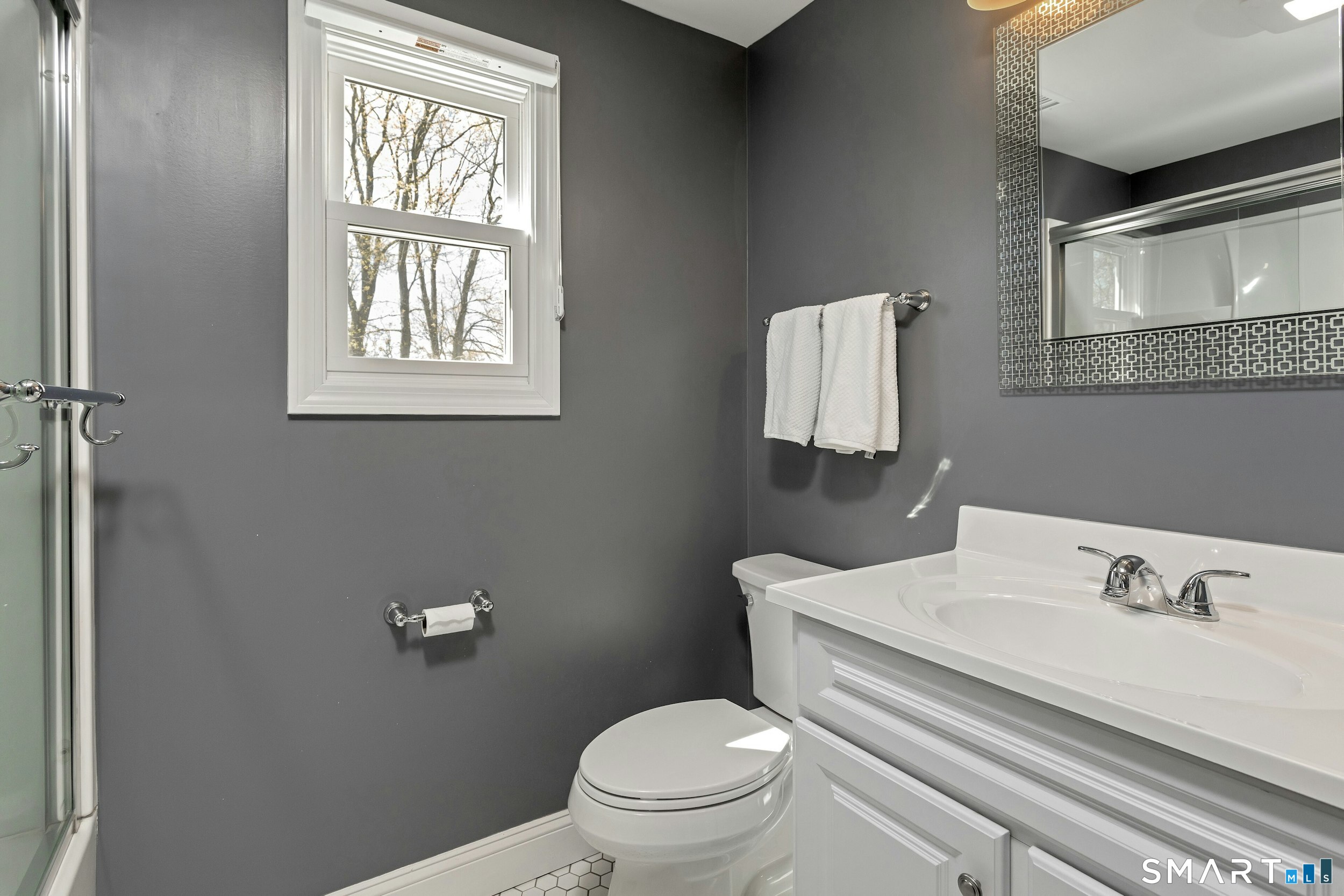 15 Serfillippi Drive Ridgefield, CT 06877 - Photo 24 of 37 Full Bathroom (Upper)