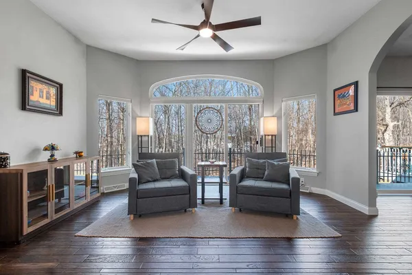 $699,900 | 2645 Teresa Drive, Green Bay, WI 54311
