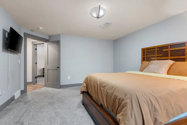 $699,900 | 2645 Teresa Drive, Green Bay, WI 54311