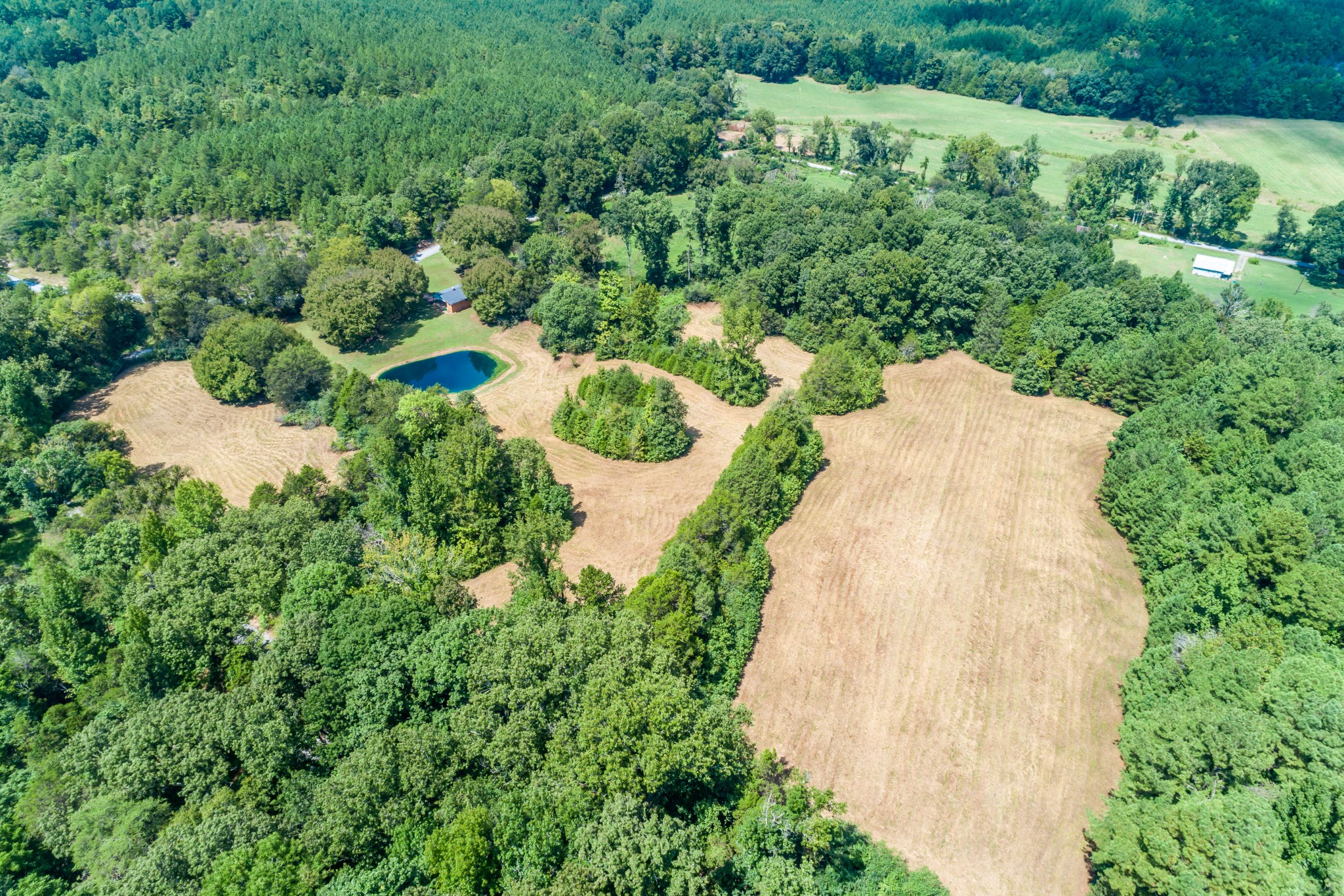2432 Old Furnace Road Decaturville, TN 38329 - Photo 20 of 33 Gallery Image 20