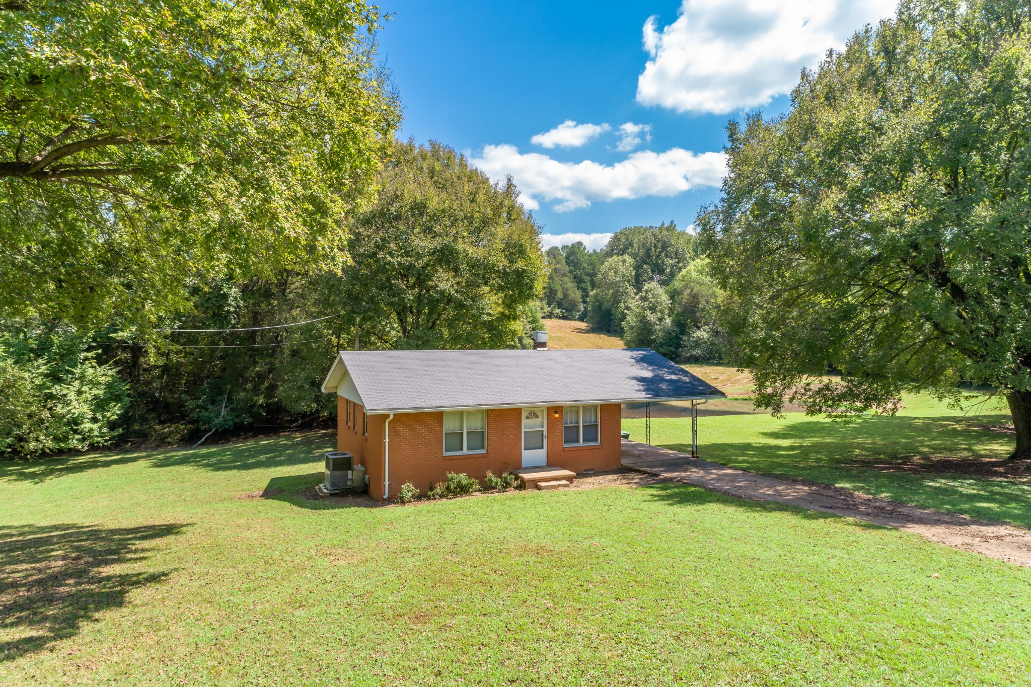 2432 Old Furnace Road Decaturville, TN 38329 - Photo 3 of 33 Gallery Image 3