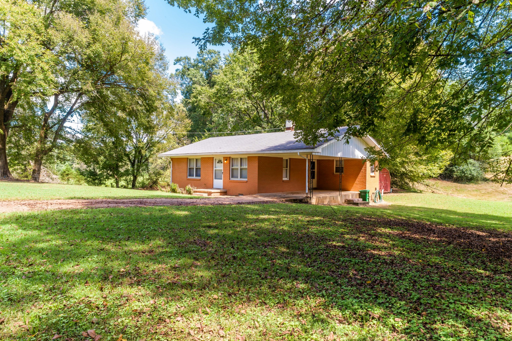 2432 Old Furnace Road Decaturville, TN 38329 - Photo 28 of 33 Gallery Image 28