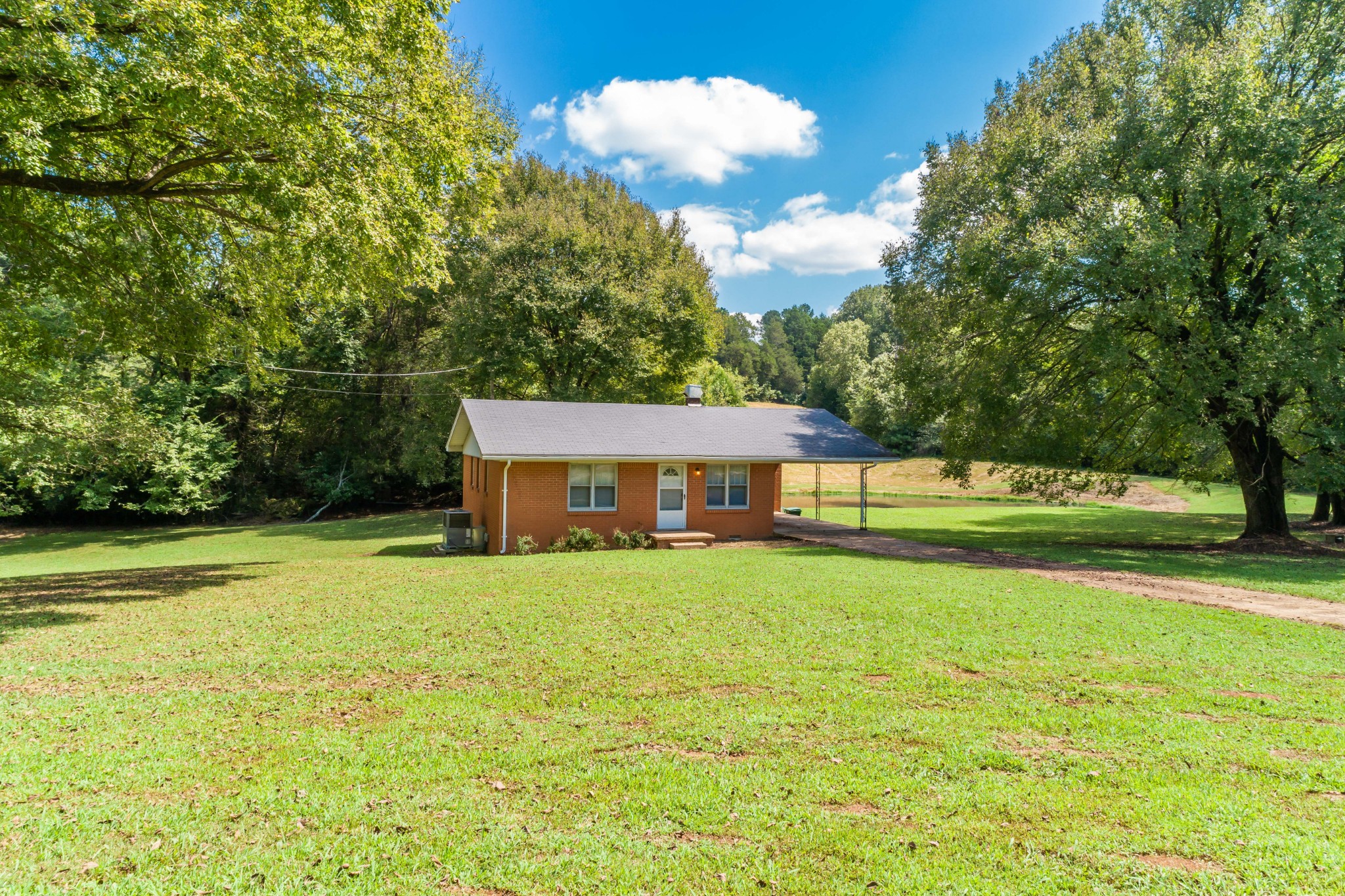 2432 Old Furnace Road Decaturville, TN 38329 - Photo 29 of 33 Gallery Image 29