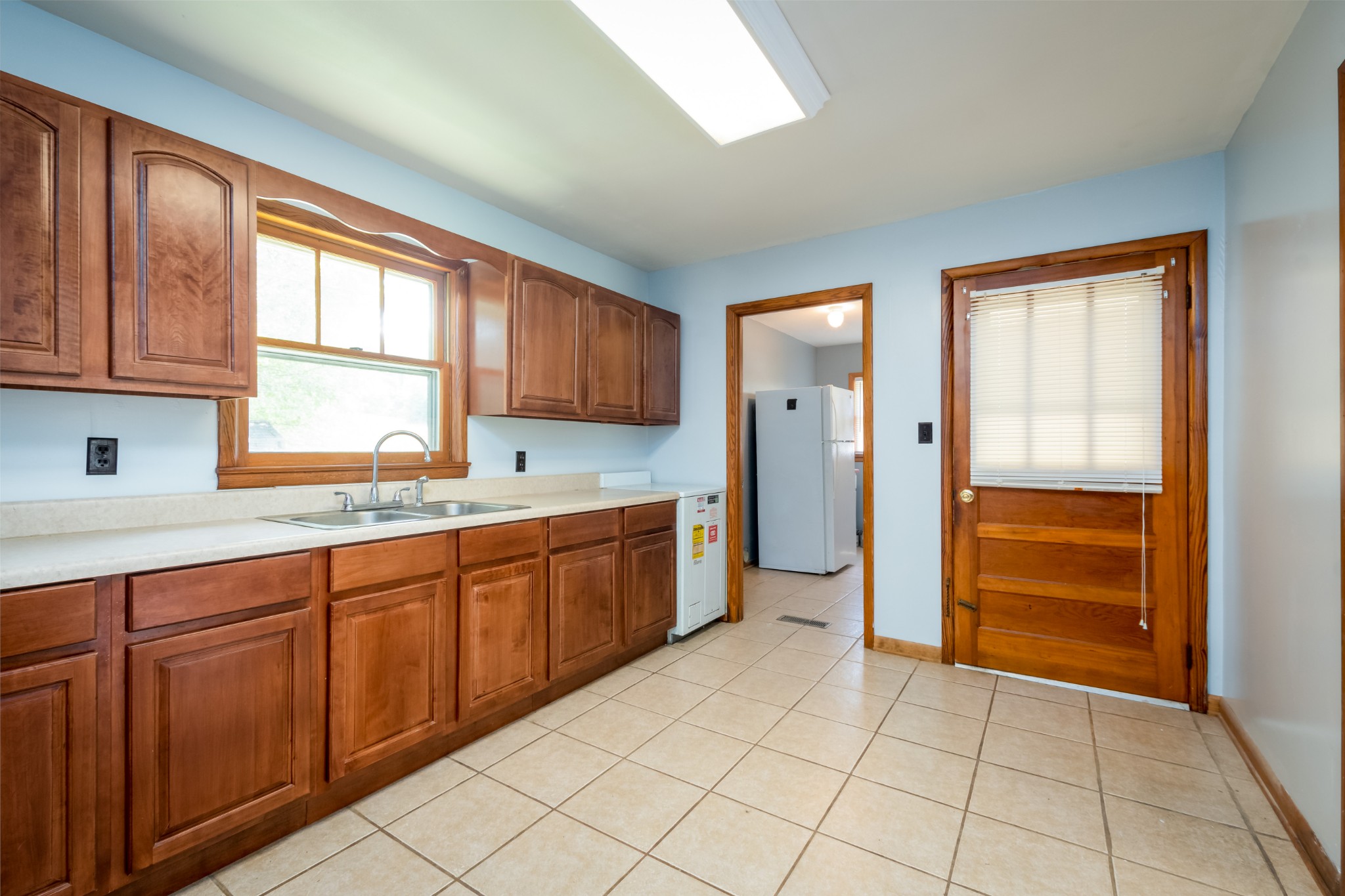 2432 Old Furnace Road Decaturville, TN 38329 - Photo 5 of 33 Gallery Image 5