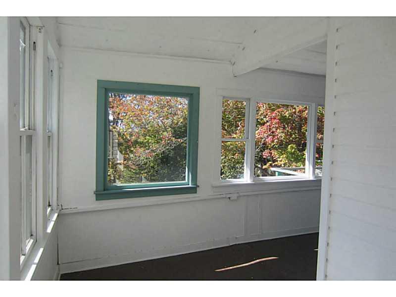 16 Keen Way Georgetown, ME 04548 - Photo 28 of 35 Enclosed Porch.