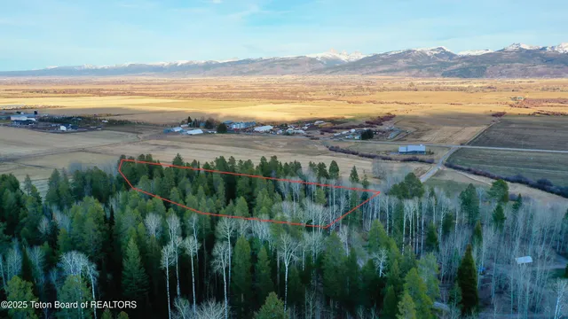 $355,000 | 4790 Huckleberry Drive, Victor, ID 83455