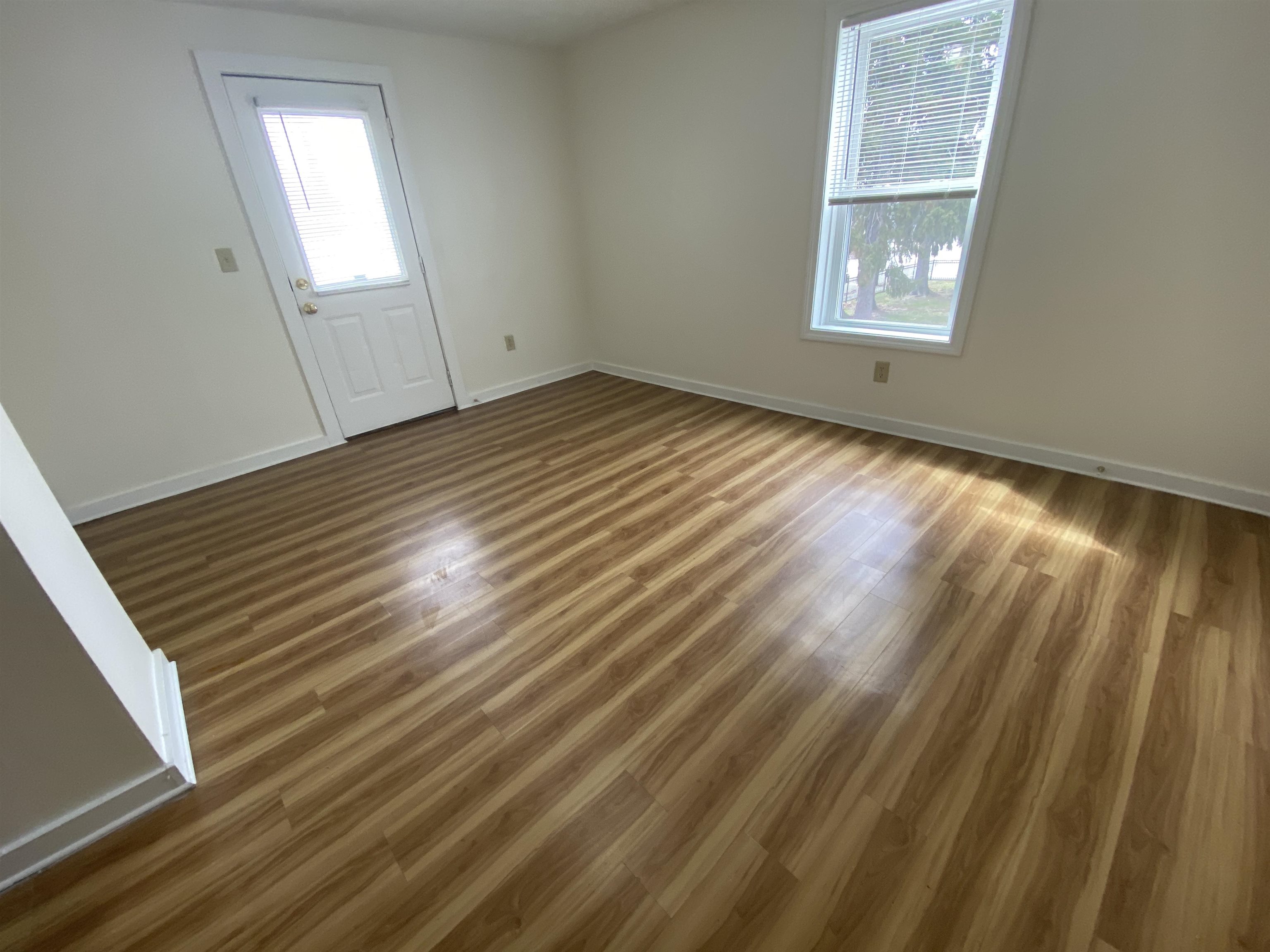 53 Walker Street, Unit 2W Manchester, NH 03102 - Photo 13 of 29