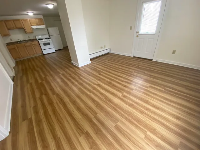 $1,852 | 53 Walker Street, Unit 2W, Manchester, NH 03102