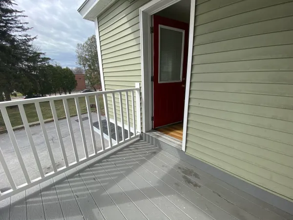 $1,852 | 53 Walker Street, Unit 2W, Manchester, NH 03102