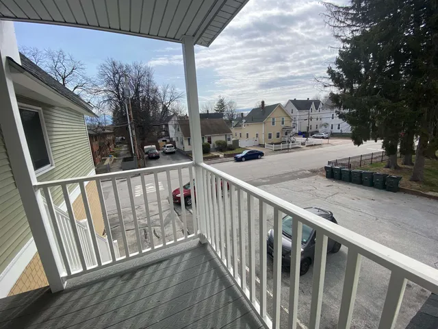 $1,852 | 53 Walker Street, Unit 2W, Manchester, NH 03102