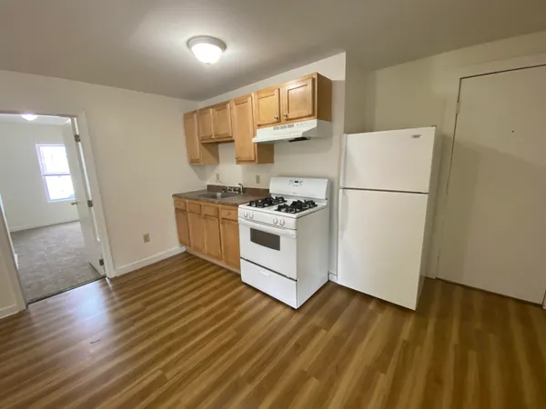 $1,852 | 53 Walker Street, Unit 2W, Manchester, NH 03102