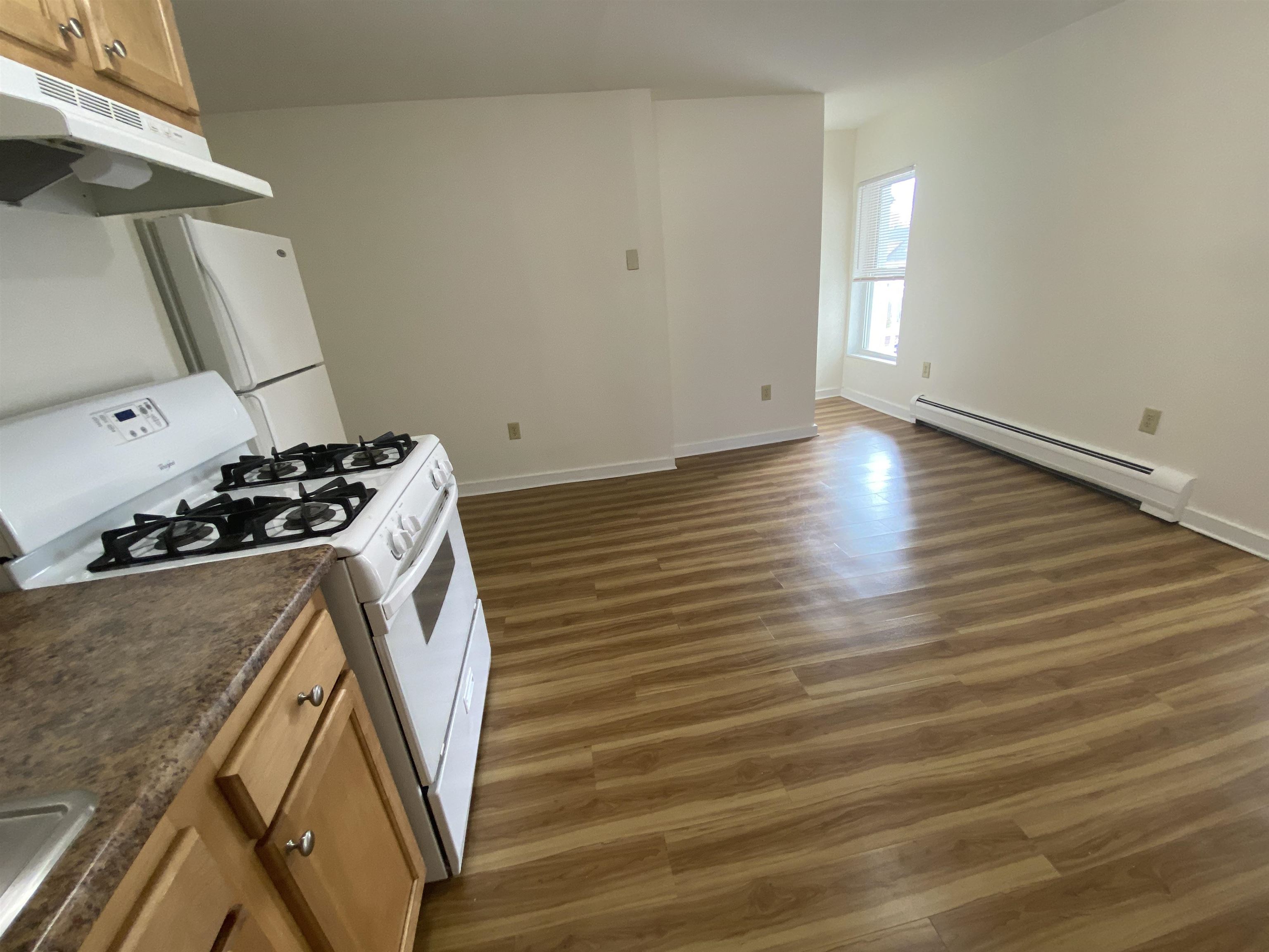 53 Walker Street, Unit 2W Manchester, NH 03102 - Photo 9 of 29