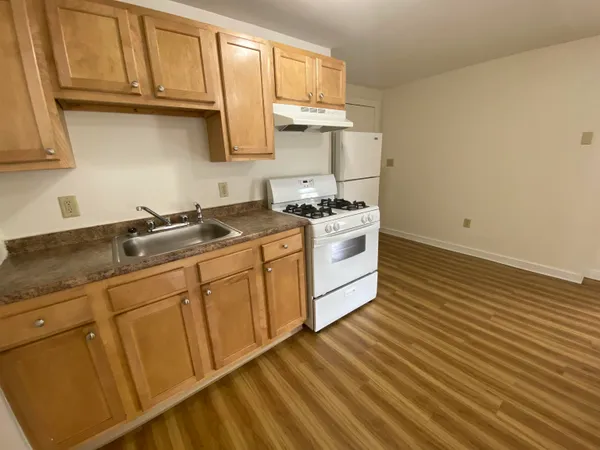 $1,852 | 53 Walker Street, Unit 2W, Manchester, NH 03102