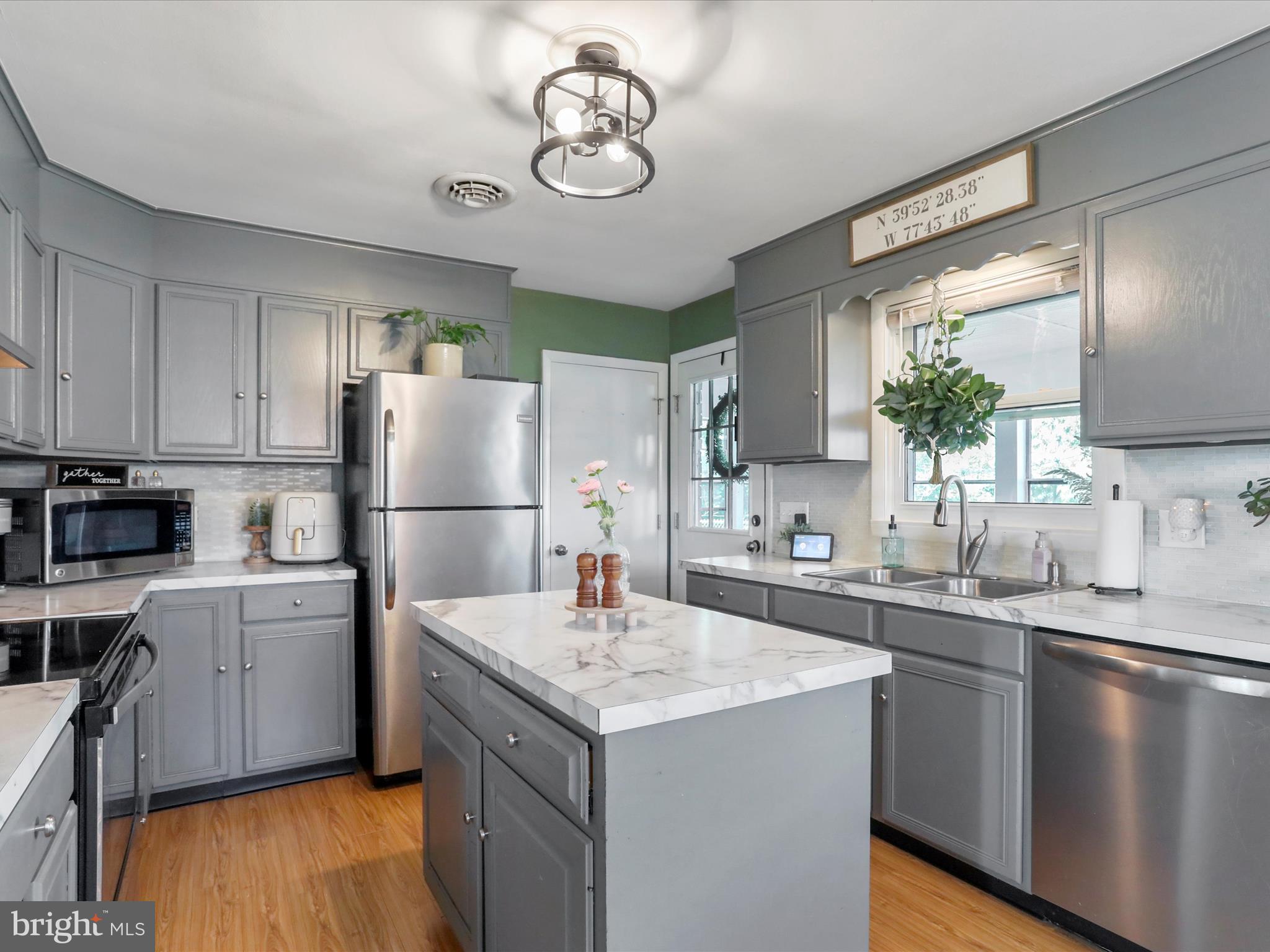 2641 Warm Spring Road Chambersburg, PA 17202 - Photo 11 of 39 Gallery Image 11