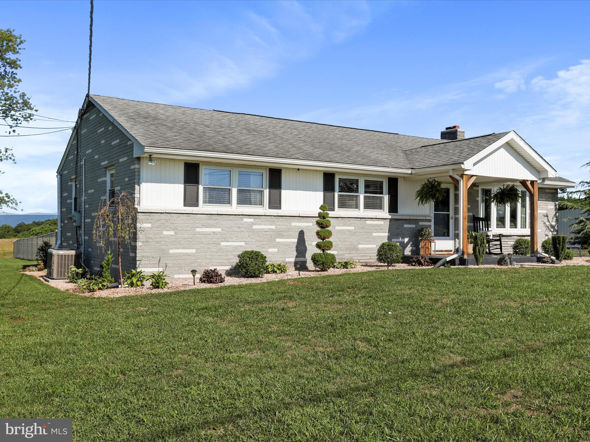 2641 Warm Spring Road Chambersburg, PA 17202 - Photo 5 of 39 Gallery Image 5