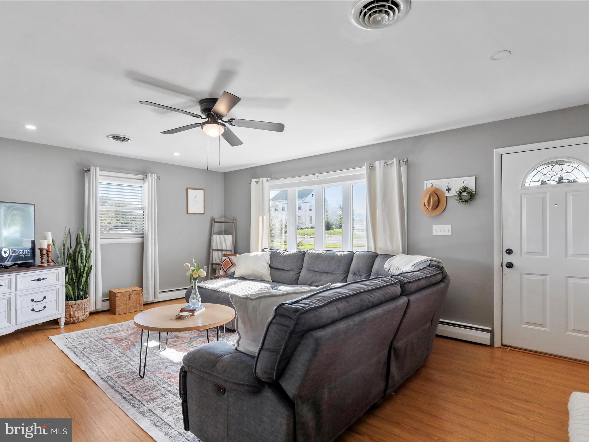 2641 Warm Spring Road Chambersburg, PA 17202 - Photo 7 of 39 Gallery Image 7