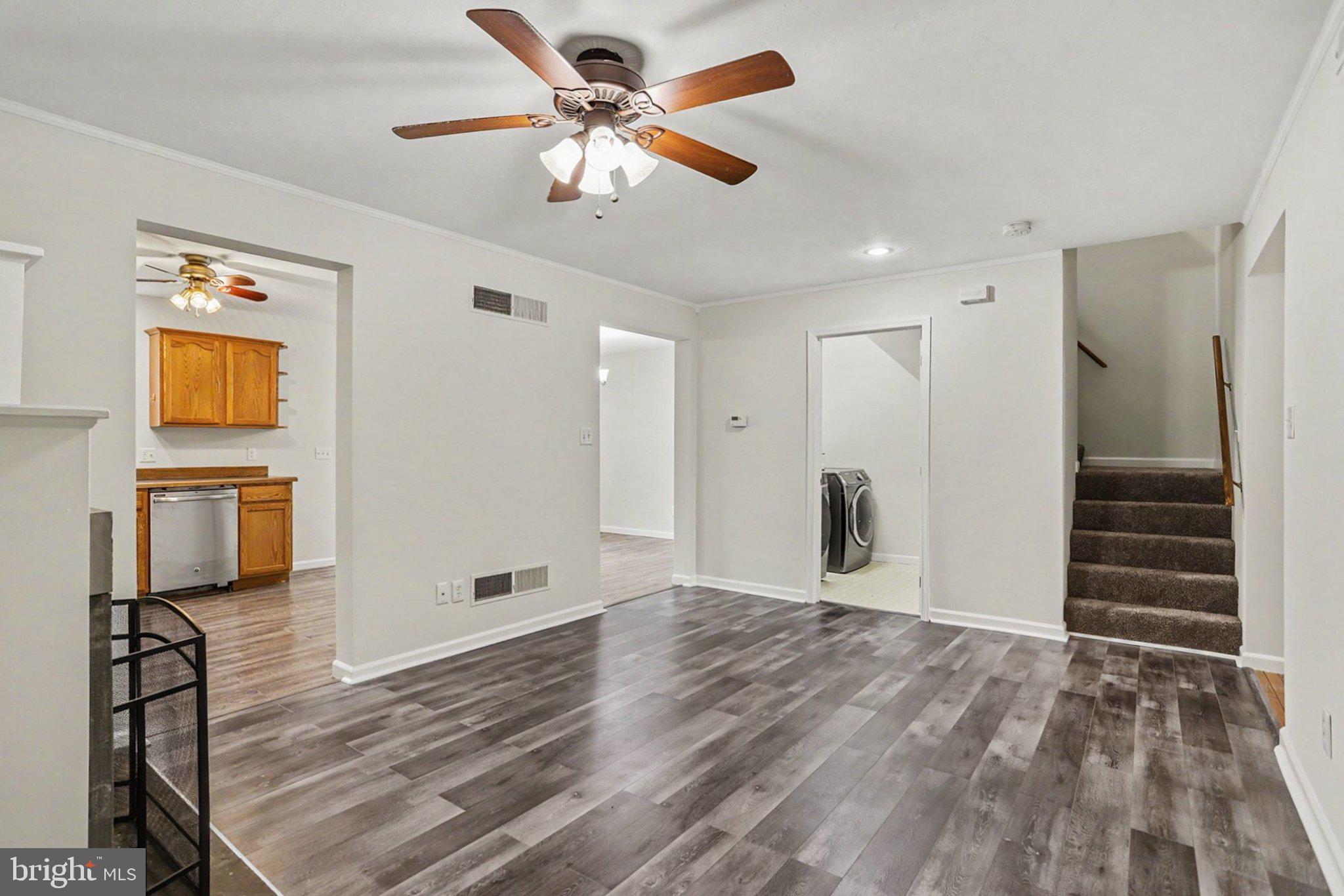 436 Springbrook Court, Unit E1 Hanover, PA 17331 - Photo 16 of 36 Living Room
