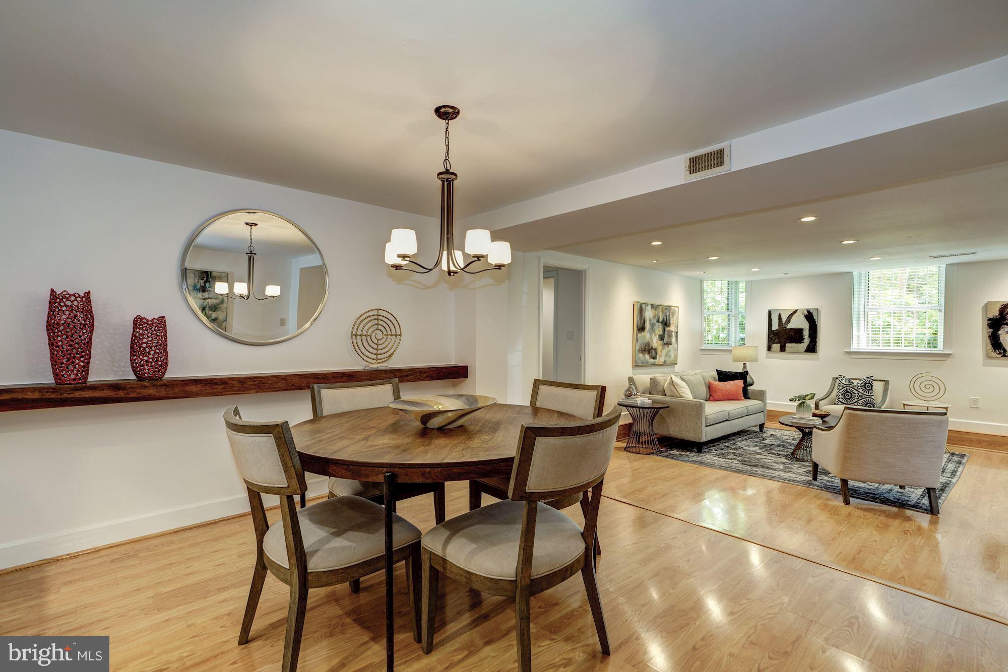 2205 California Street Northwest, Unit 2 Washington, DC 20008 - Photo 8 of 26 Dining Room