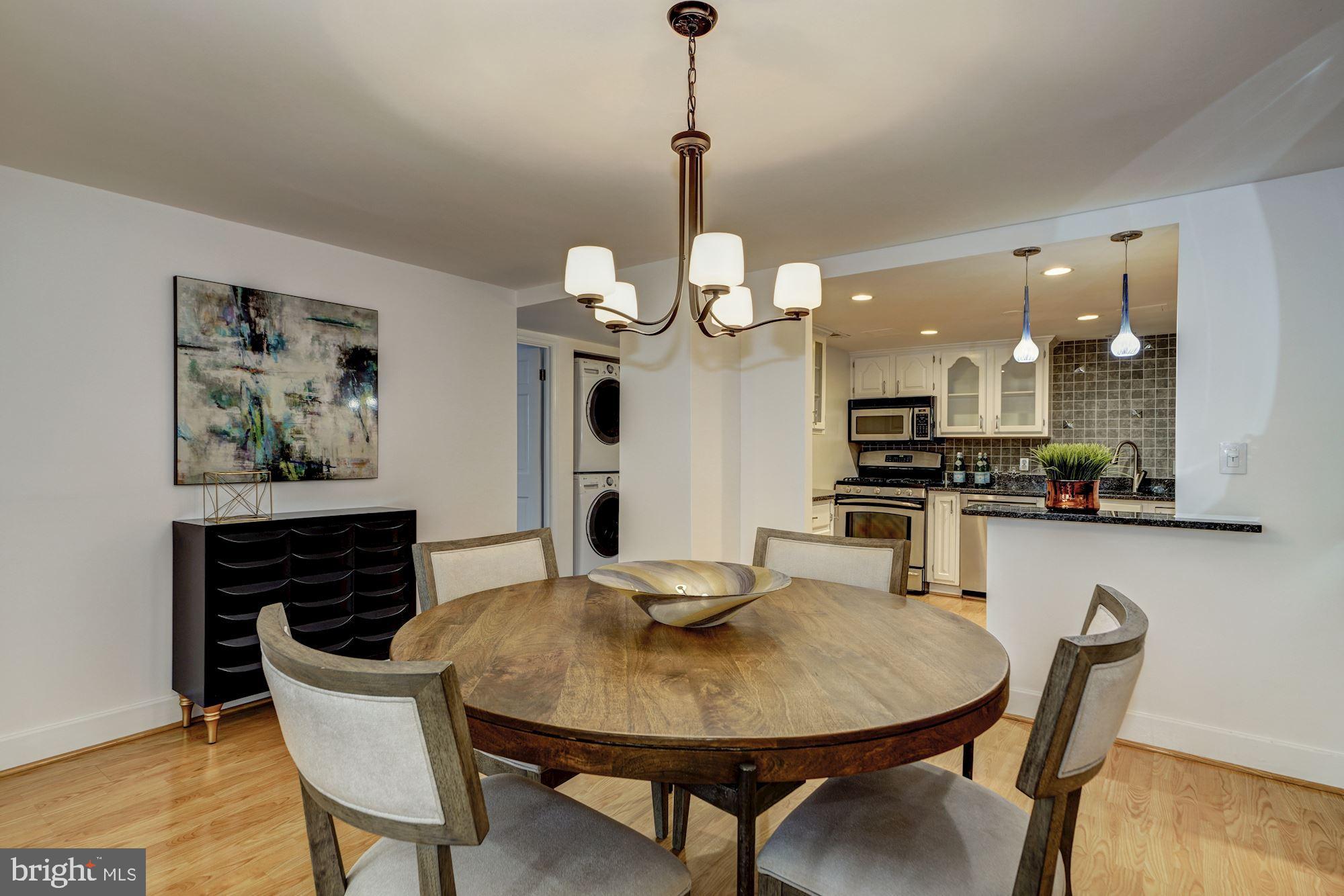 2205 California Street Northwest, Unit 2 Washington, DC 20008 - Photo 9 of 26 Dining Room