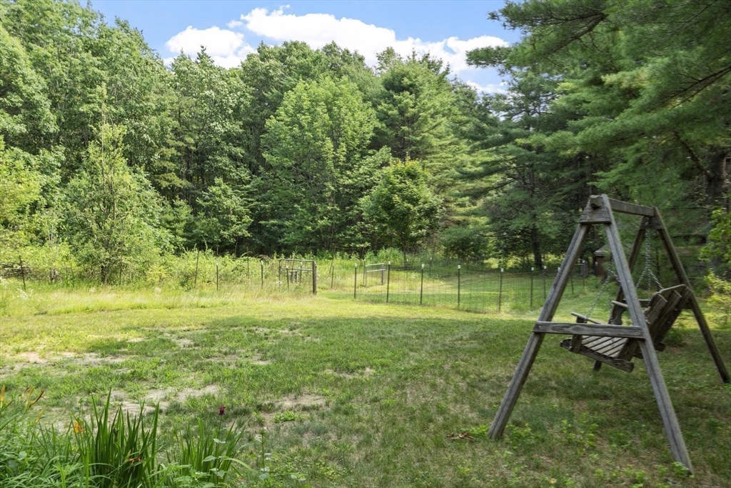81 Vinton Pond Road Townsend, MA 01474 - Photo 38 of 42 Gallery Image 38