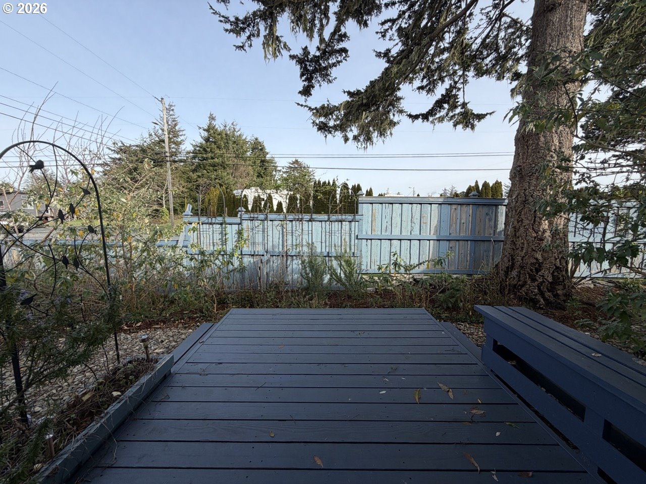 886 1st Street Southeast Bandon, OR 97411 - Photo 22 of 40 a view of a backyard