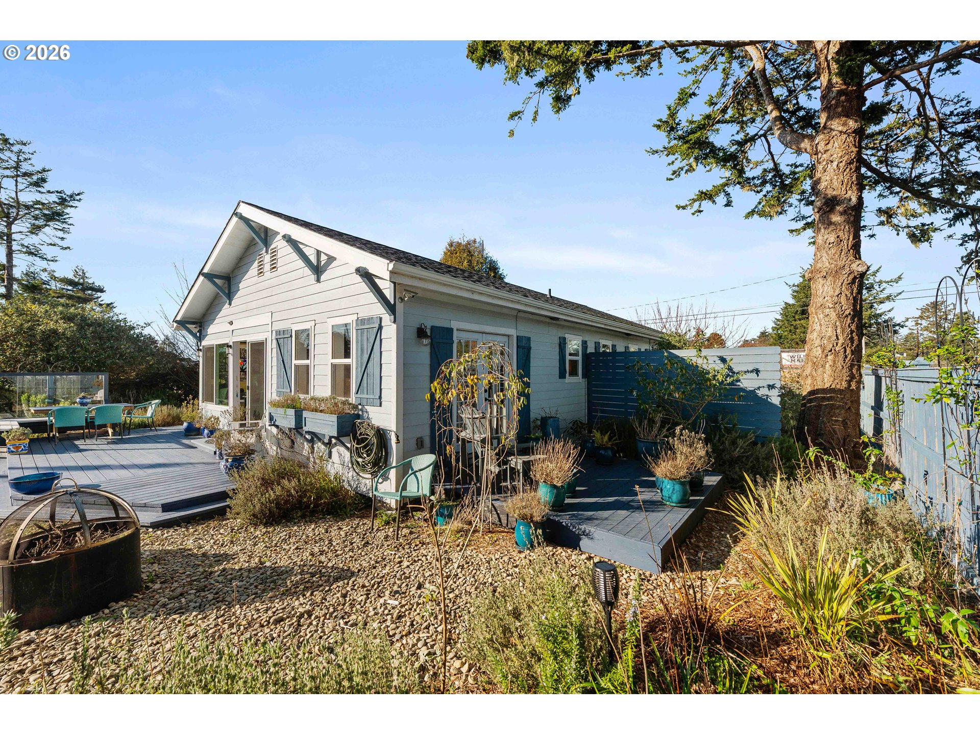 886 1st Street Southeast Bandon, OR 97411 - Photo 39 of 40