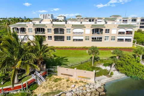 a picture of city view