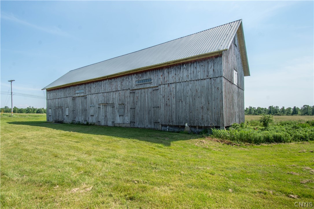 21585 South Shore Road Lyme, NY 13693 - Photo 7 of 44