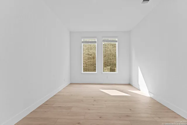 $434,990 | 5512 Paschal Park, New Braunfels, TX 78132