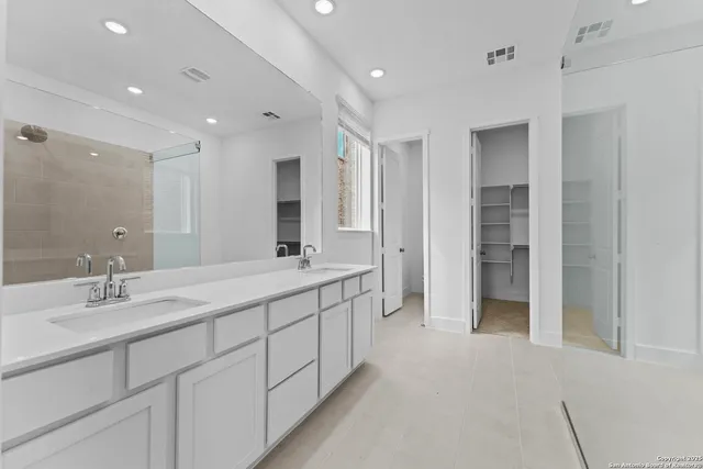 $434,990 | 5512 Paschal Park, New Braunfels, TX 78132