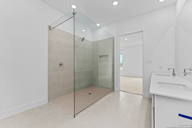 $434,990 | 5512 Paschal Park, New Braunfels, TX 78132