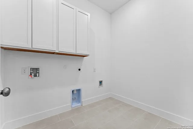 $434,990 | 5512 Paschal Park, New Braunfels, TX 78132