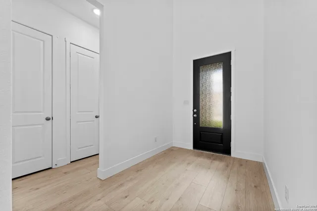 $434,990 | 5512 Paschal Park, New Braunfels, TX 78132