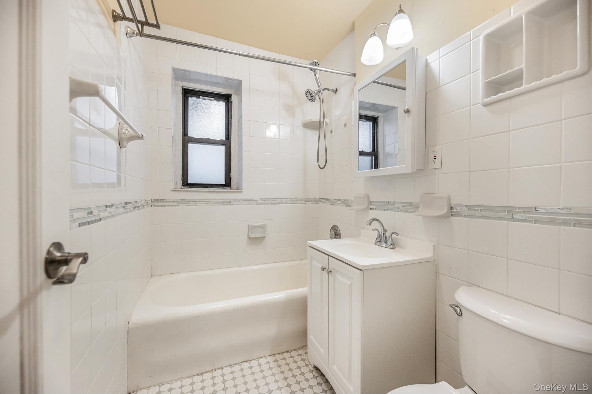 42 Barker Avenue, Unit 2B White Plains, NY 10601 - Photo 14 of 16